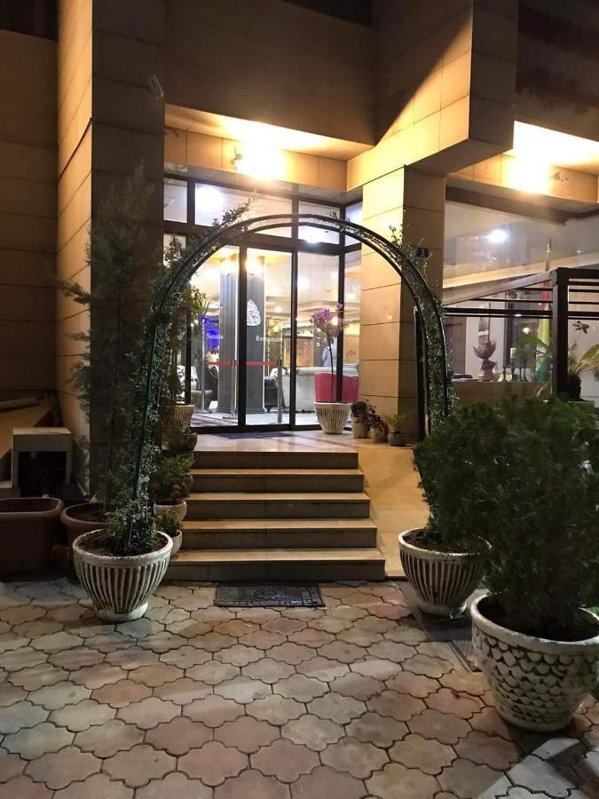 Hotel Sinaia Palace Erbil Kültér fotó