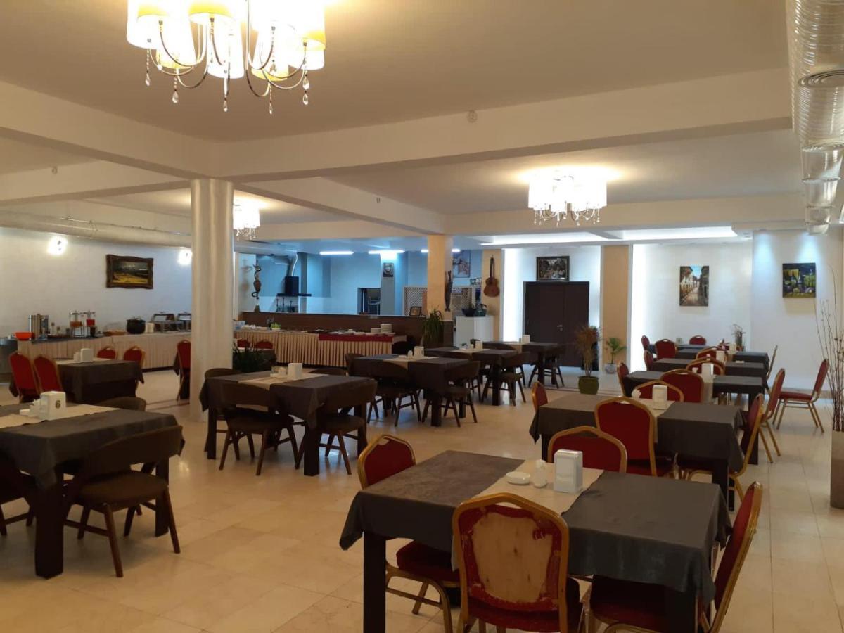 Hotel Sinaia Palace Erbil Kültér fotó