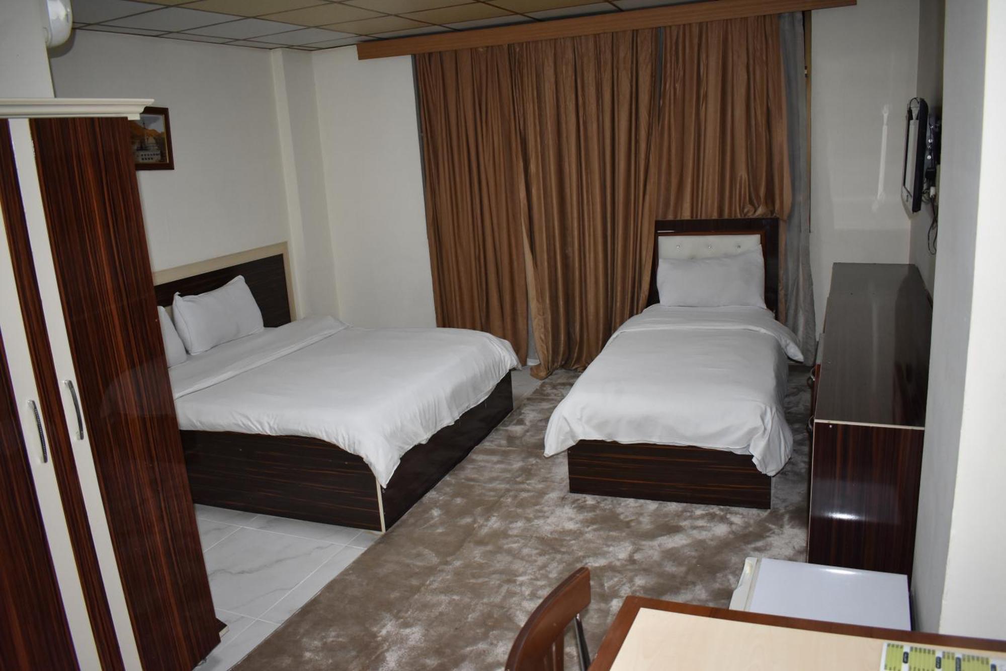 Hotel Sinaia Palace Erbil Kültér fotó